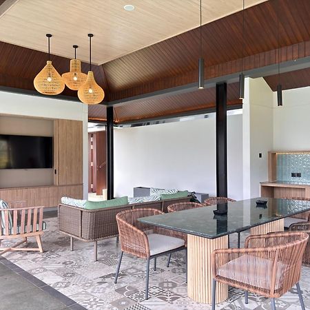 Hotel Santika Garut Eksteriør bilde
