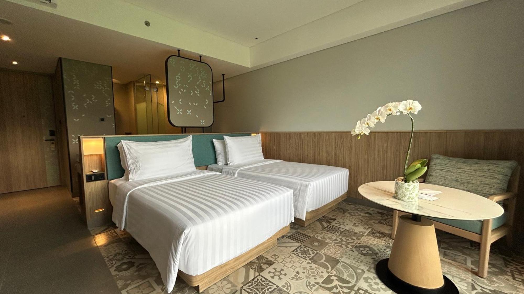 Hotel Santika Garut Eksteriør bilde