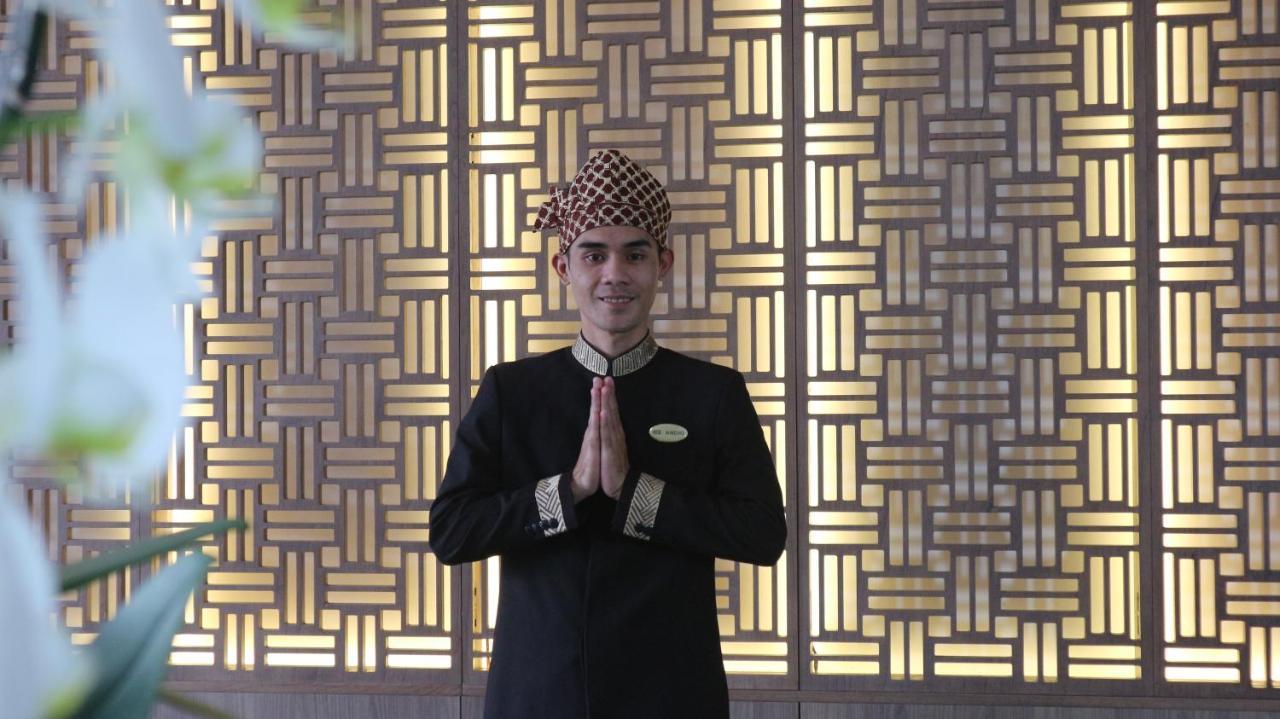 Hotel Santika Garut Eksteriør bilde